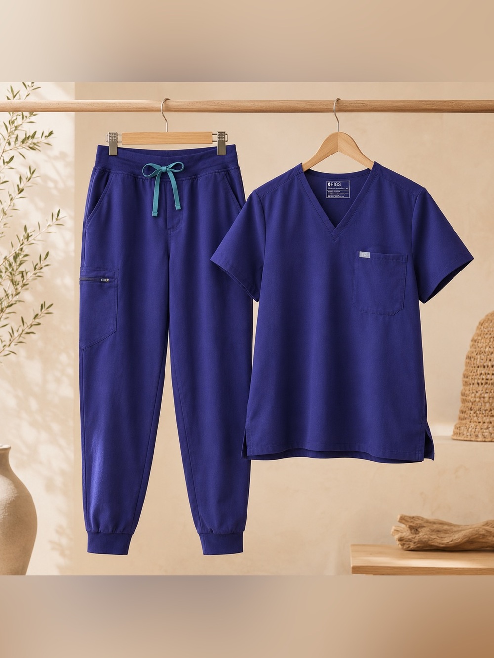 FIGS Women’s Purple Scrub Set XL Top + XL Petite Joggers